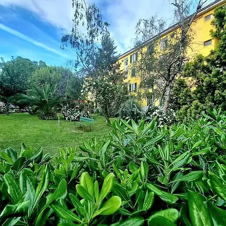 Vista Giardino - L'onda Blu Apartment *